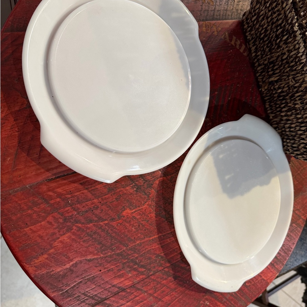 Jello mold under Plates